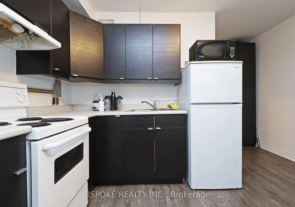 176-hiawatha-road-toronto-ontario-e12528060