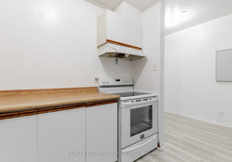 966-queen-street-e-toronto-ontario-e12528084
