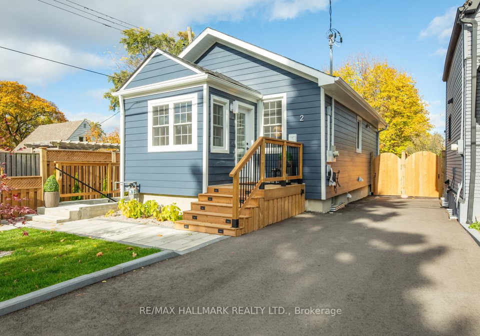 2-freeman-street-scarborough-ontario-e12528470