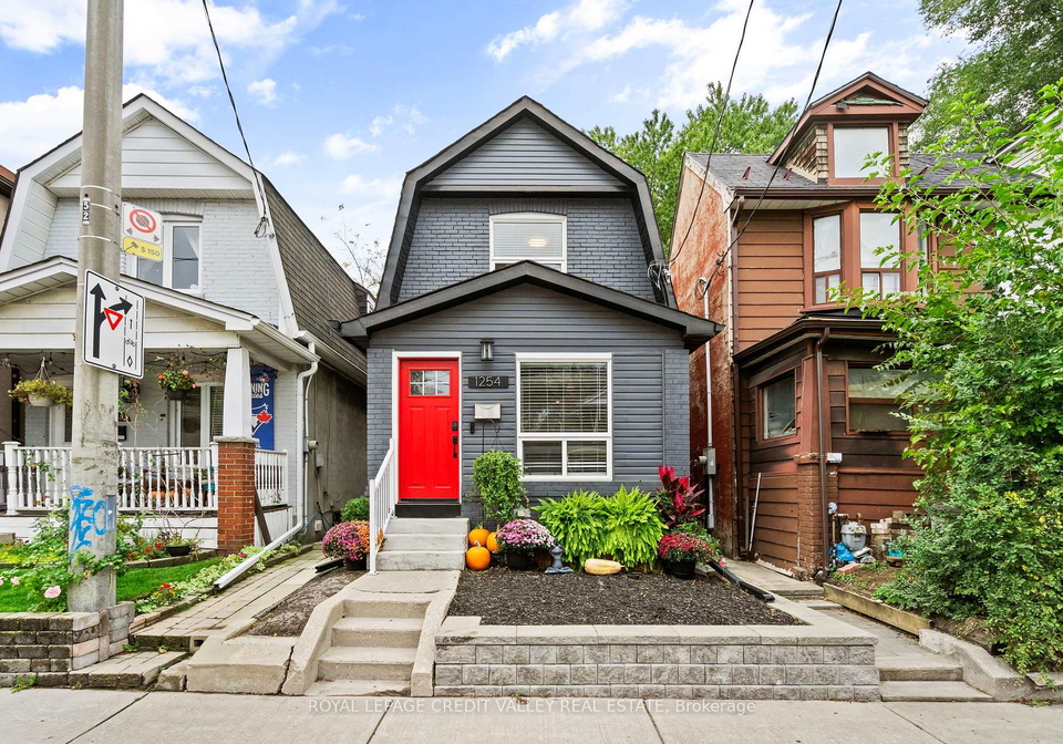 1254-woodbine-avenue-east-york-ontario-e12529176