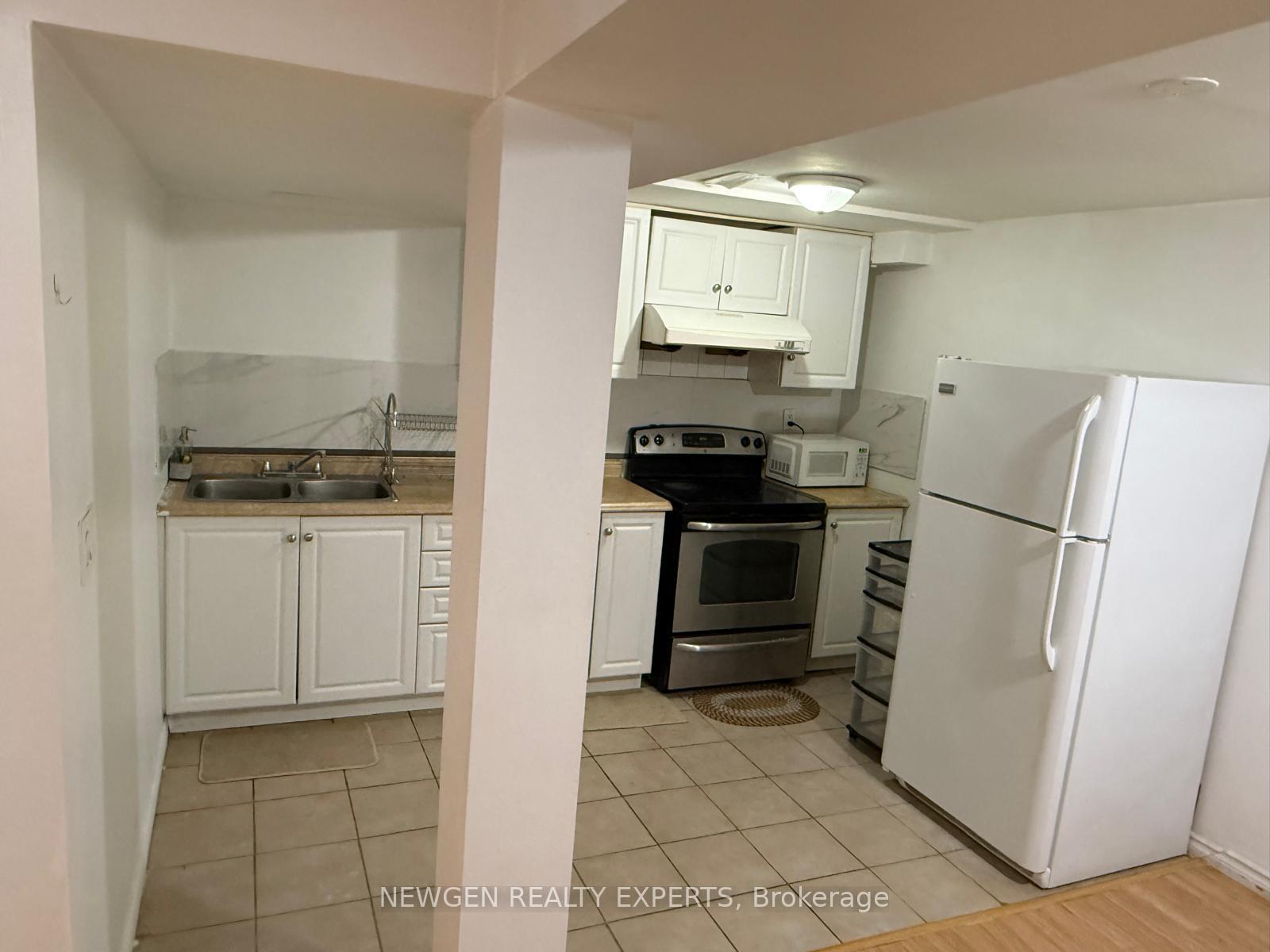 3-lowcrest-boulevard-scarborough-ontario-e12529962