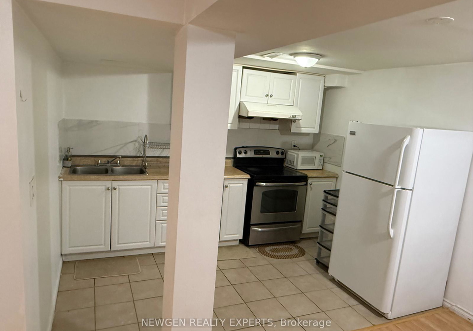 3-lowcrest-boulevard-scarborough-ontario-e12529962