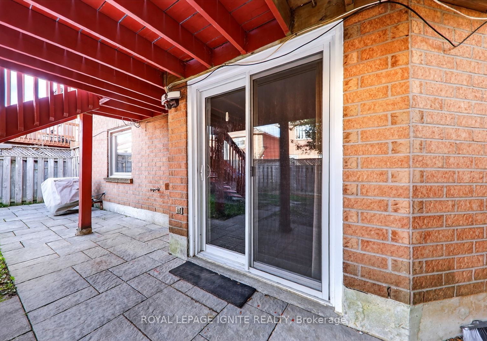 69-grayson-crescent-scarborough-ontario-e12530982