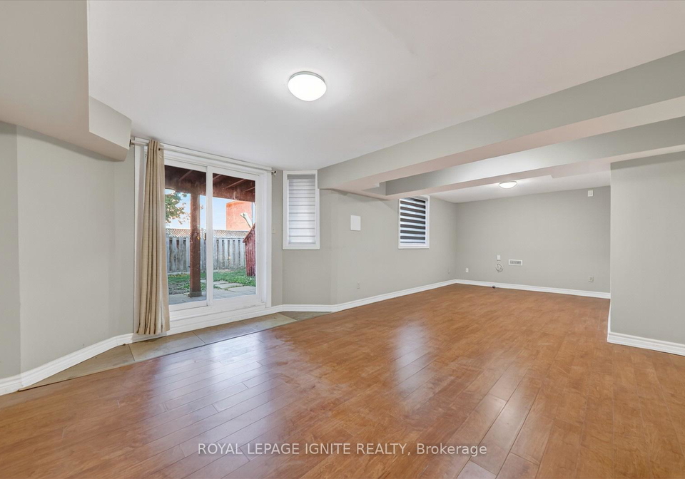 69-grayson-crescent-scarborough-ontario-e12530982