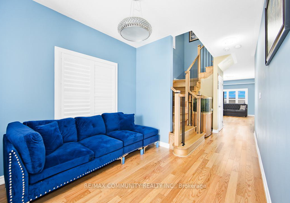 1073-skyridge-boulevard-pickering-ontario-e12532326