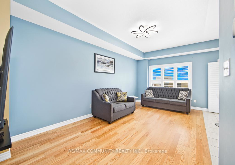 1073-skyridge-boulevard-pickering-ontario-e12532326