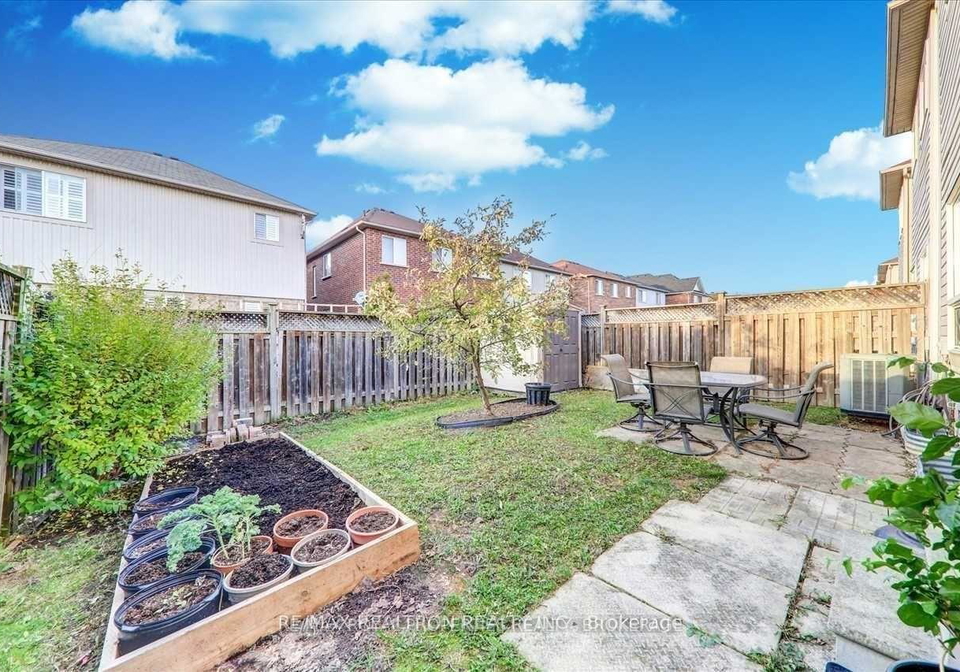 108-gristone-crescent-scarborough-ontario-e12532902