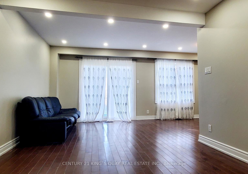 136-valdor-drive-scarborough-ontario-e12533078