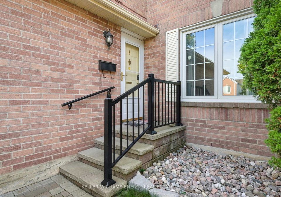 8-inglis-avenue-clarington-ontario-e12533300