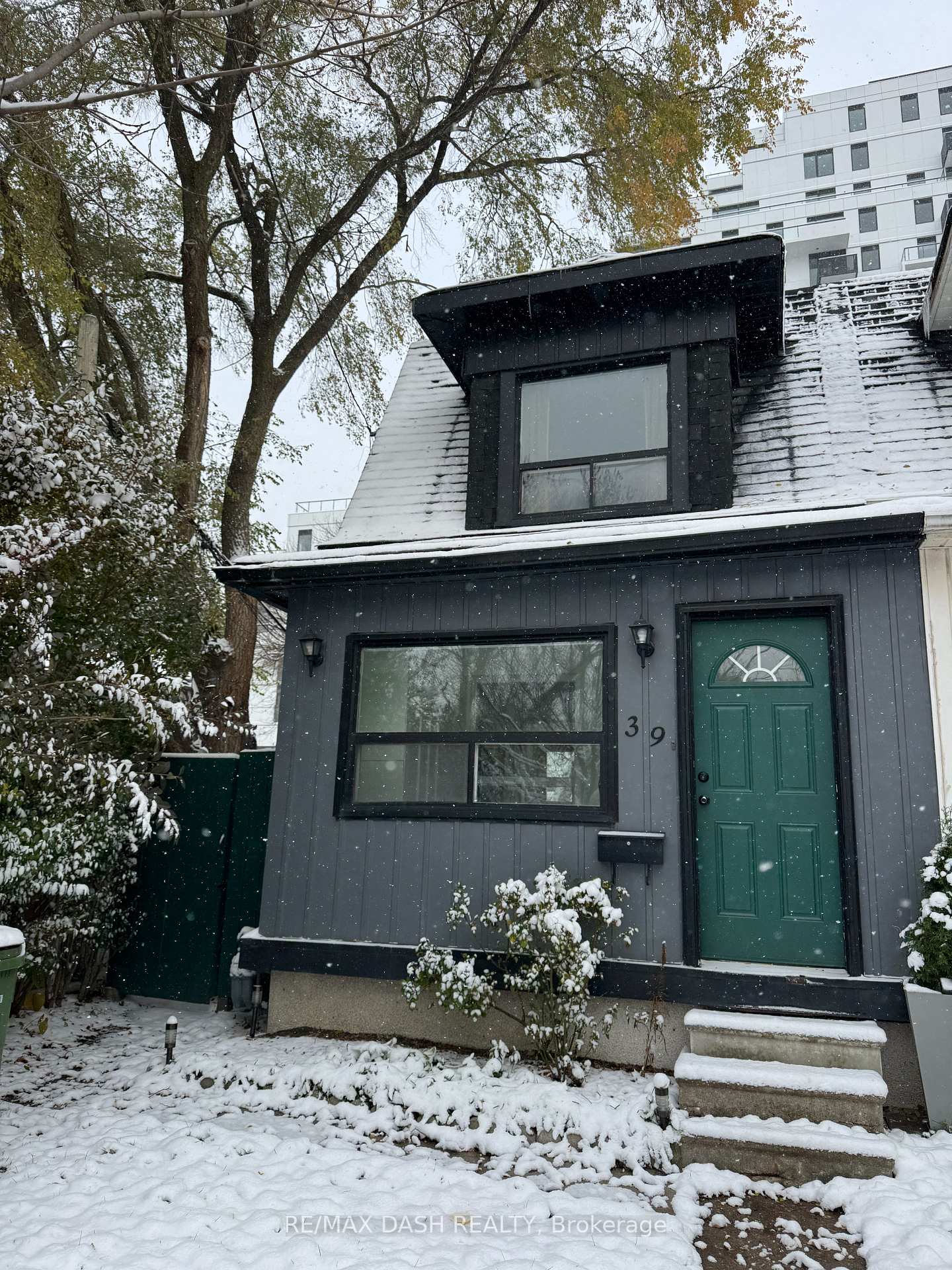 39-woodward-avenue-toronto-ontario-e12533586