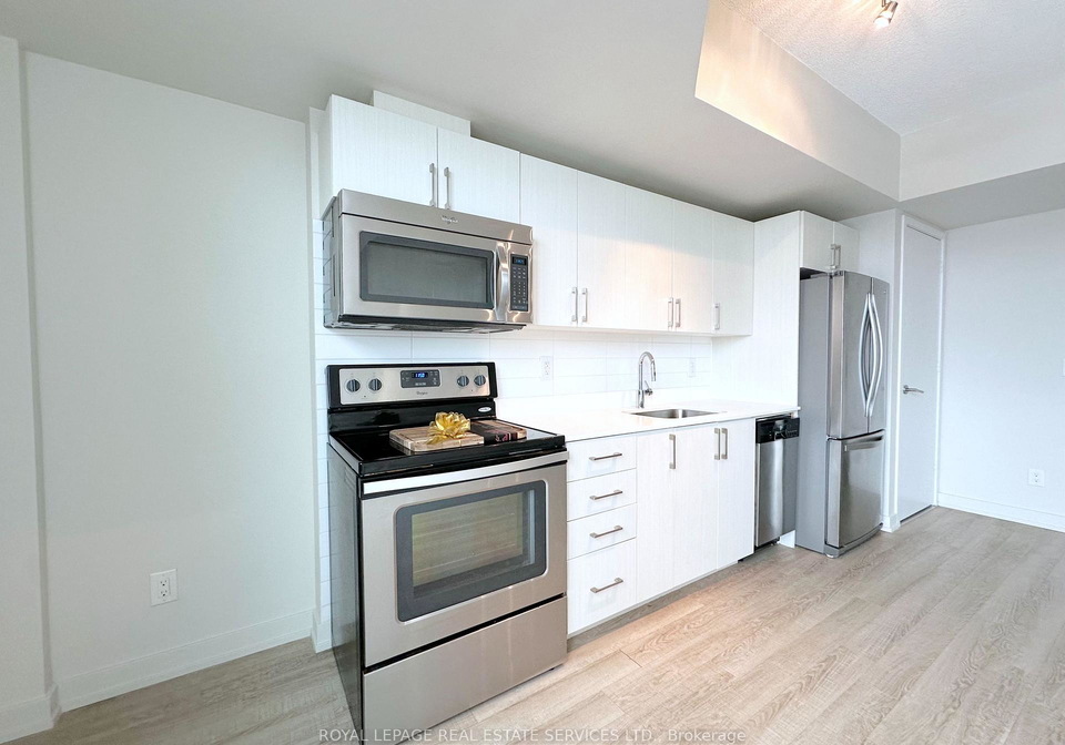 763-woodbine-avenue-toronto-ontario-e12533740