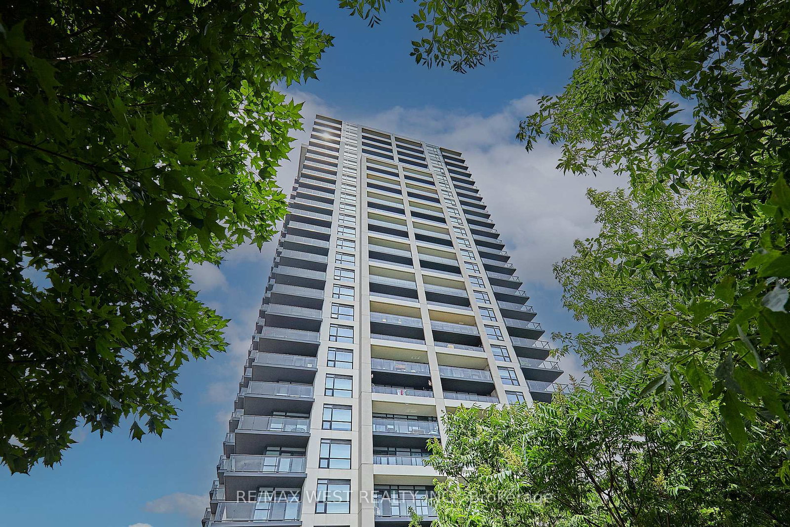 1255-bayly-street-pickering-ontario-e12533948