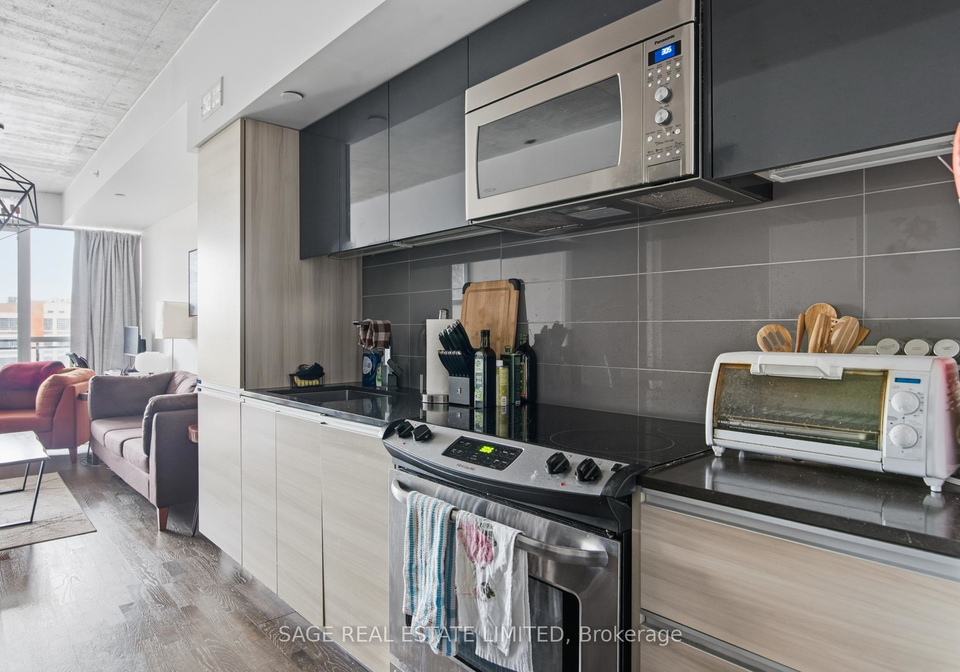 1238-dundas-street-e-toronto-ontario-e12534224