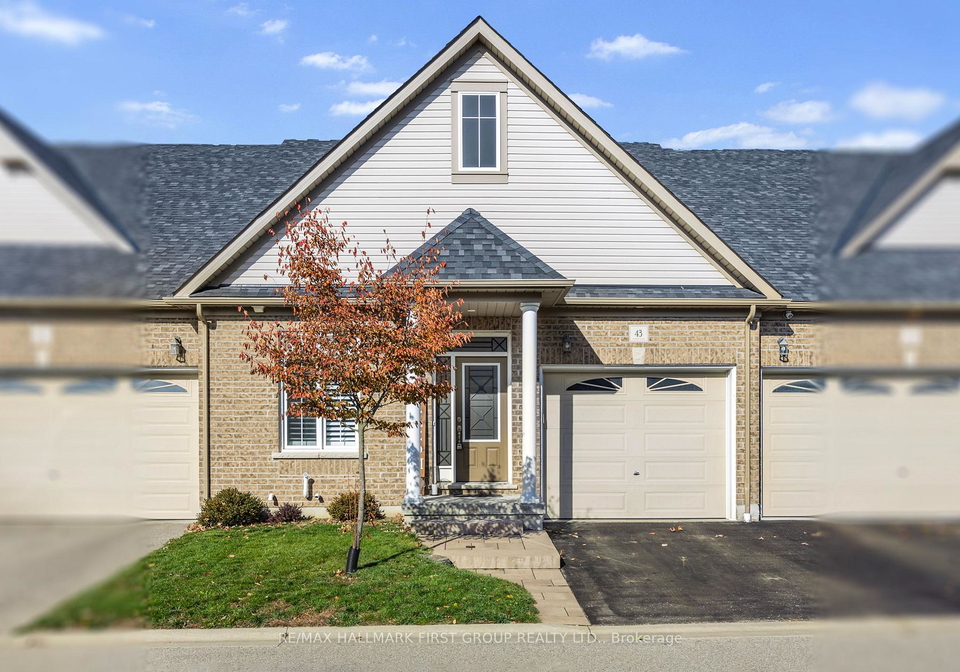 43-washburn-path-clarington-ontario-e12534304