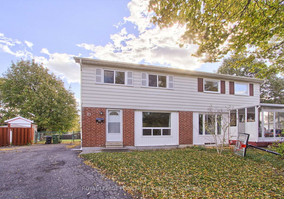 21-brisbourne-grove-scarborough-ontario-e12534470