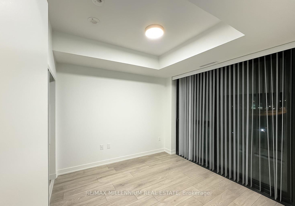 1606-charles-street-whitby-ontario-e12535180