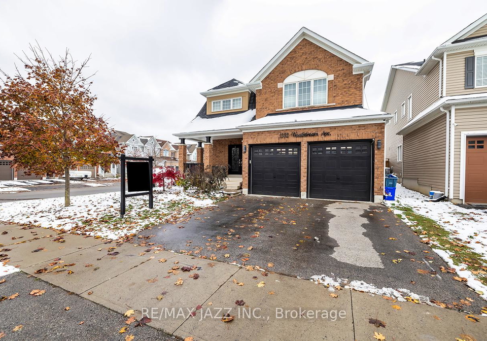 1532-woodstream-avenue-oshawa-ontario-e12535246