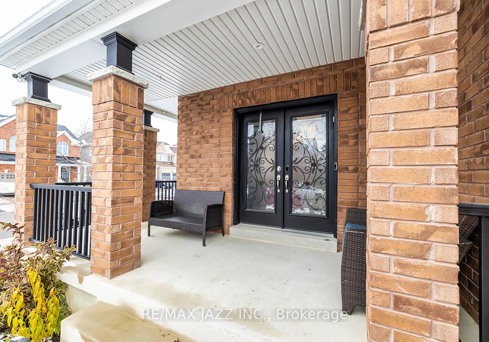 1532-woodstream-avenue-oshawa-ontario-e12535246