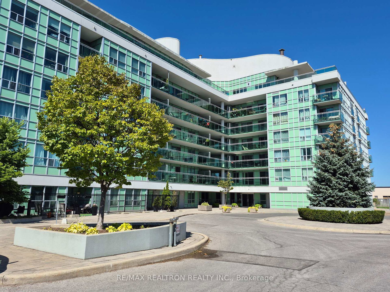 60-fairfax-crescent-scarborough-ontario-e12535630