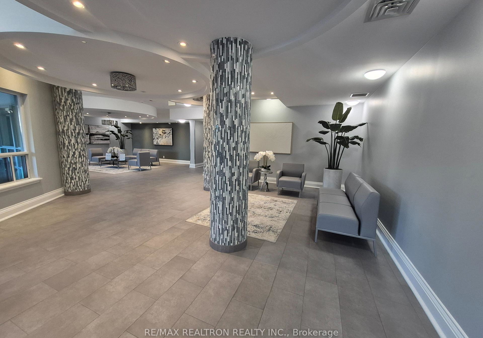 60-fairfax-crescent-scarborough-ontario-e12535630