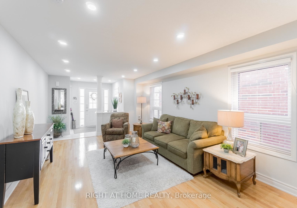 63-feint-drive-ajax-ontario-e12537138