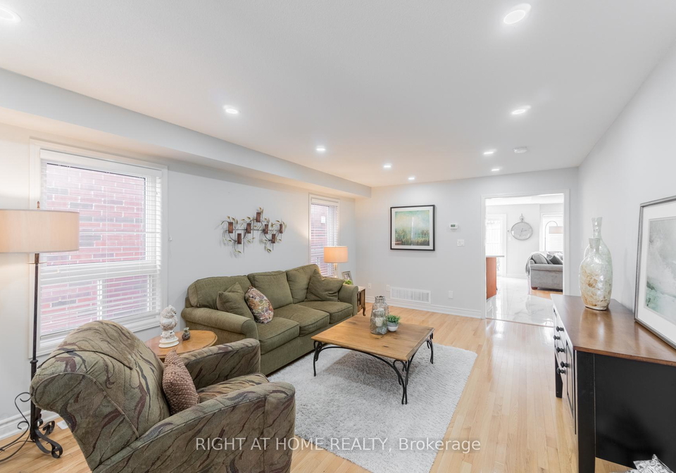 63-feint-drive-ajax-ontario-e12537138