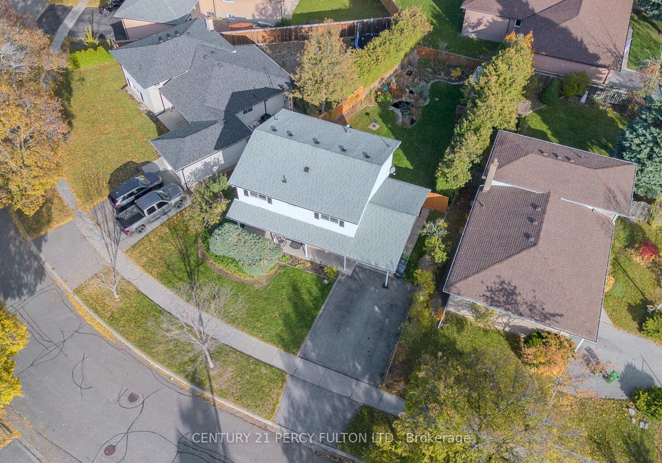3-griselda-crescent-scarborough-ontario-e12537366