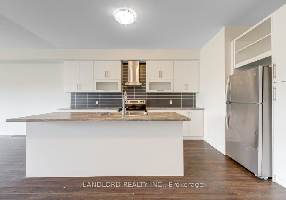40-donald-fleming-way-whitby-ontario-e12537772