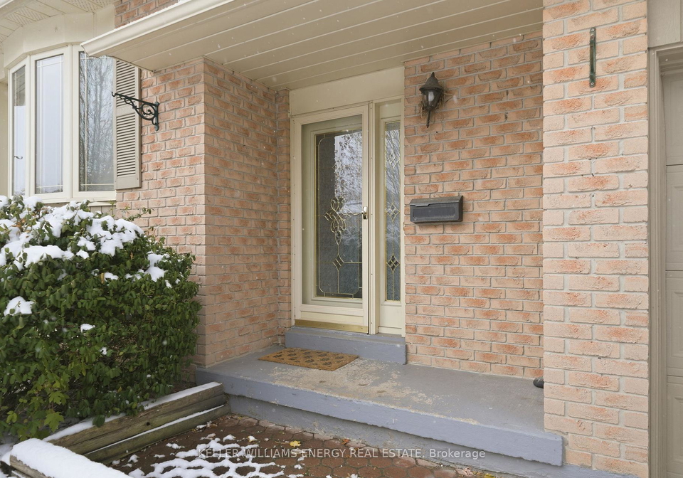 738-greenbriar-drive-oshawa-ontario-e12537802