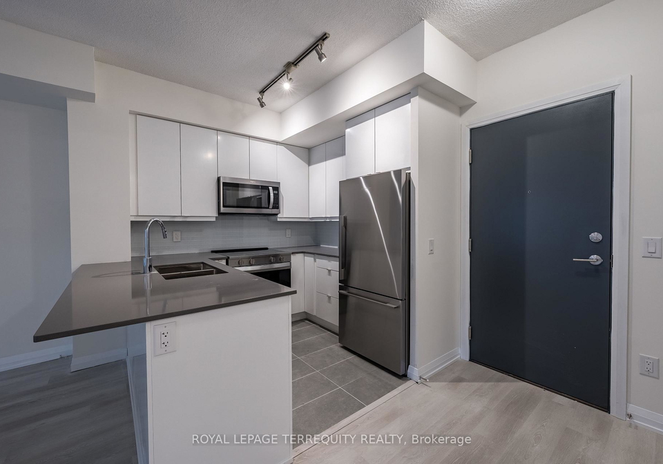 3260-sheppard-avenue-e-scarborough-ontario-e12537878