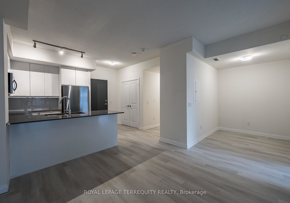 3260-sheppard-avenue-e-scarborough-ontario-e12537878