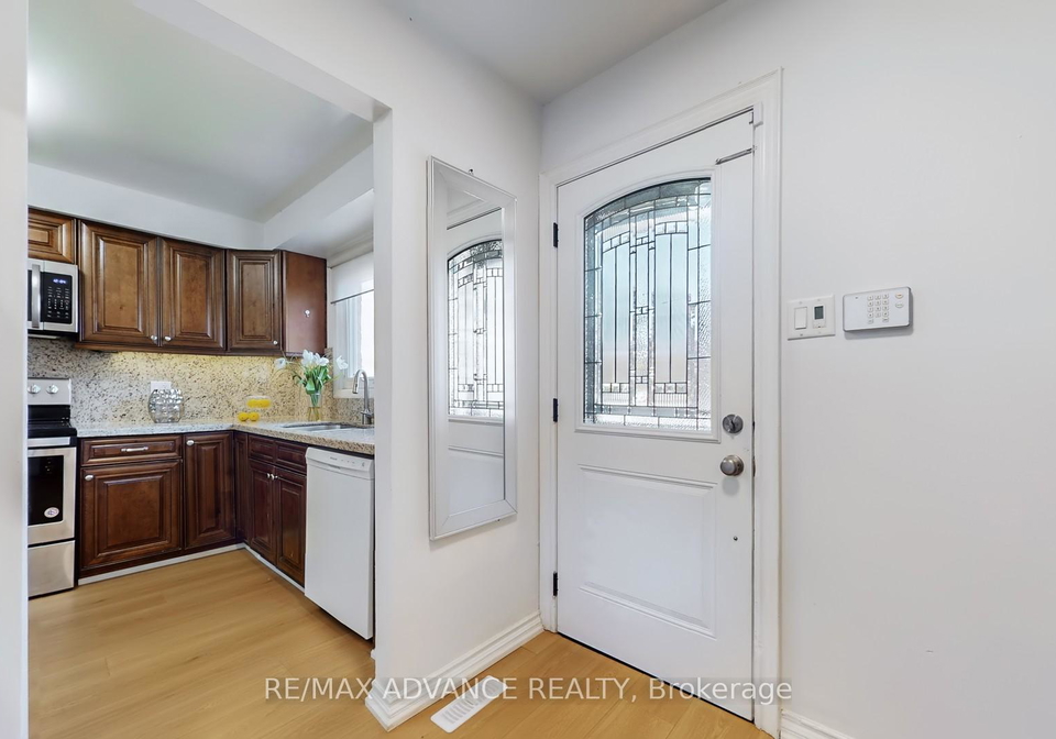 46-deverill-crescent-ajax-ontario-e12538366