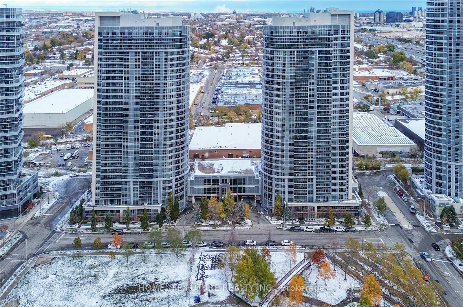 181-village-green-square-scarborough-ontario-e12539378