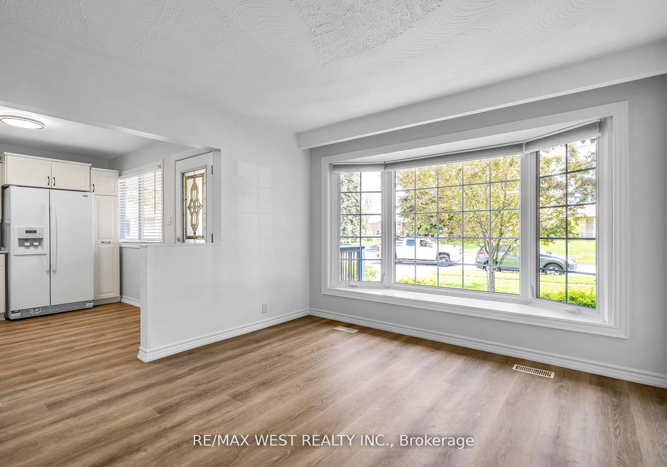 12-athabasca-street-oshawa-ontario-e12539386