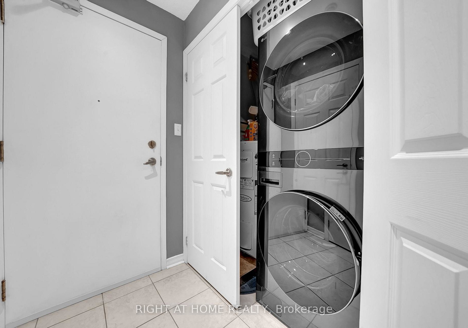 132-aspen-springs-drive-clarington-ontario-e12539432
