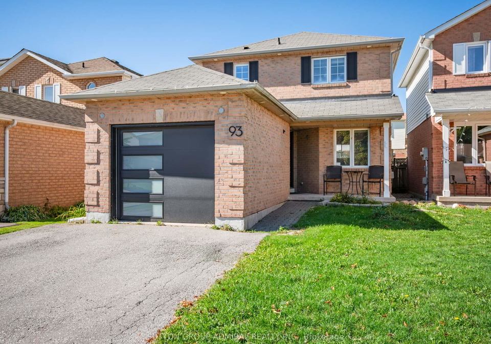 93-mcmann-crescent-clarington-ontario-e12540390