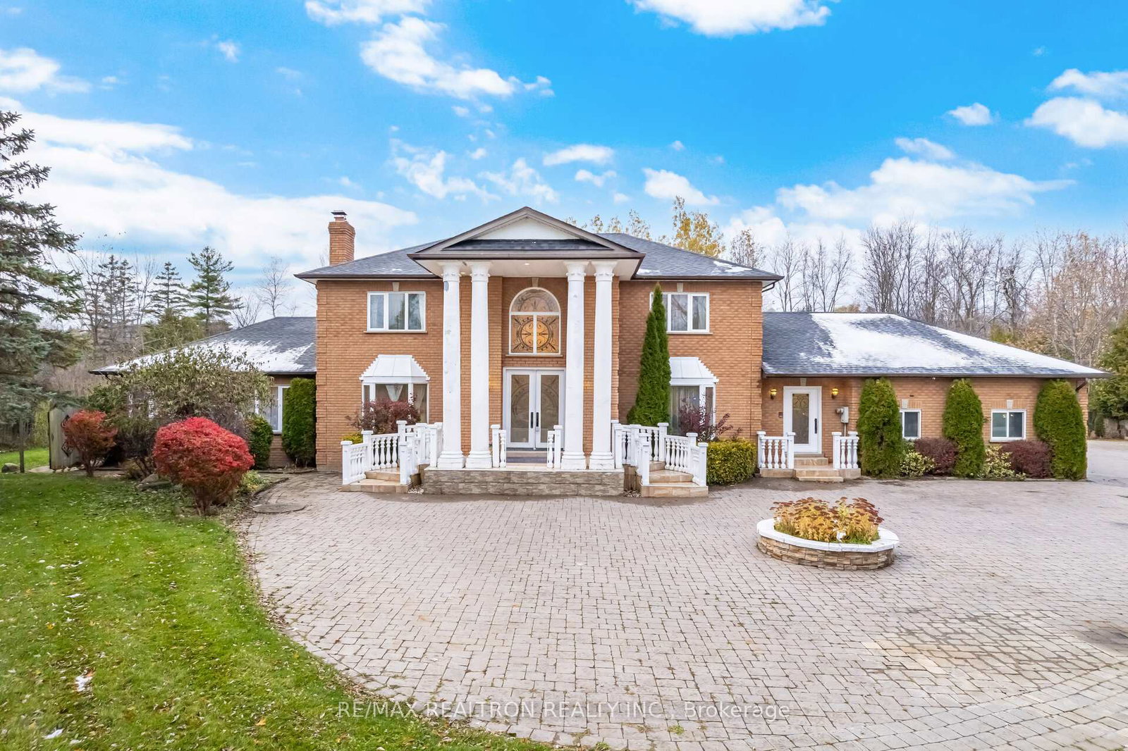 8-fielding-court-ajax-ontario-e12540748