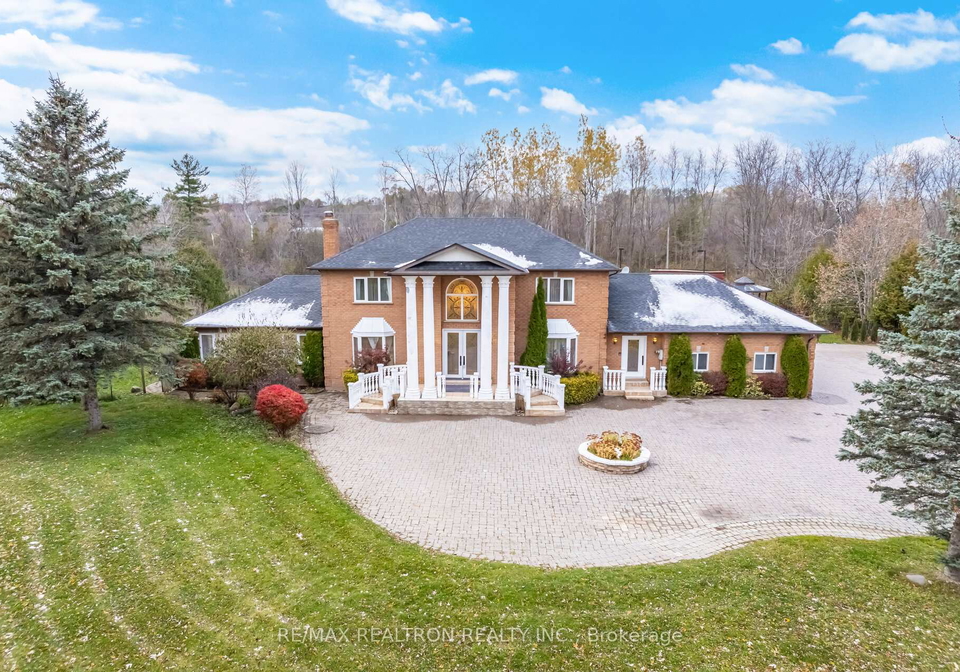 8-fielding-court-ajax-ontario-e12540748