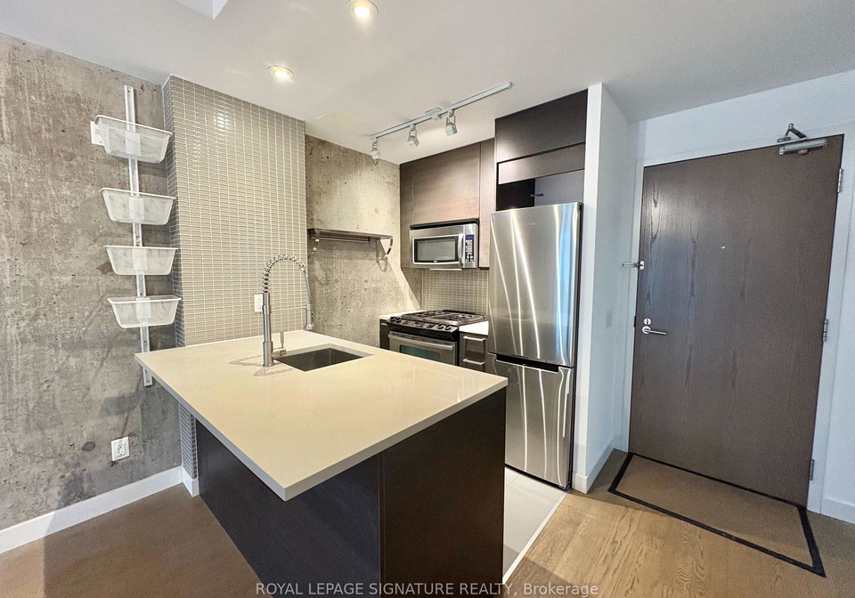 90-broadview-avenue-toronto-ontario-e12540802