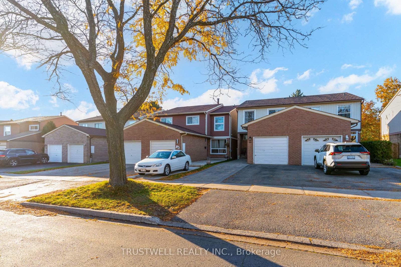 44-caronia-square-scarborough-ontario-e12540896