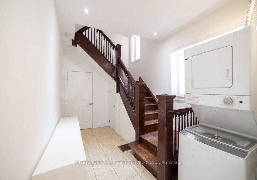 1111-gerrard-street-e-toronto-ontario-e12540912