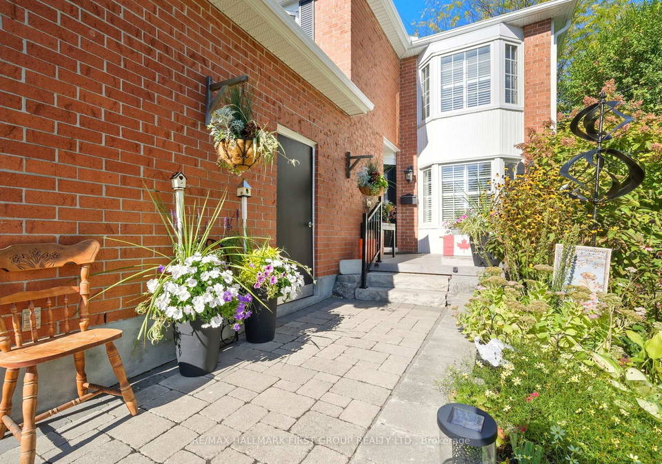858-bennett-court-oshawa-ontario-e12541536