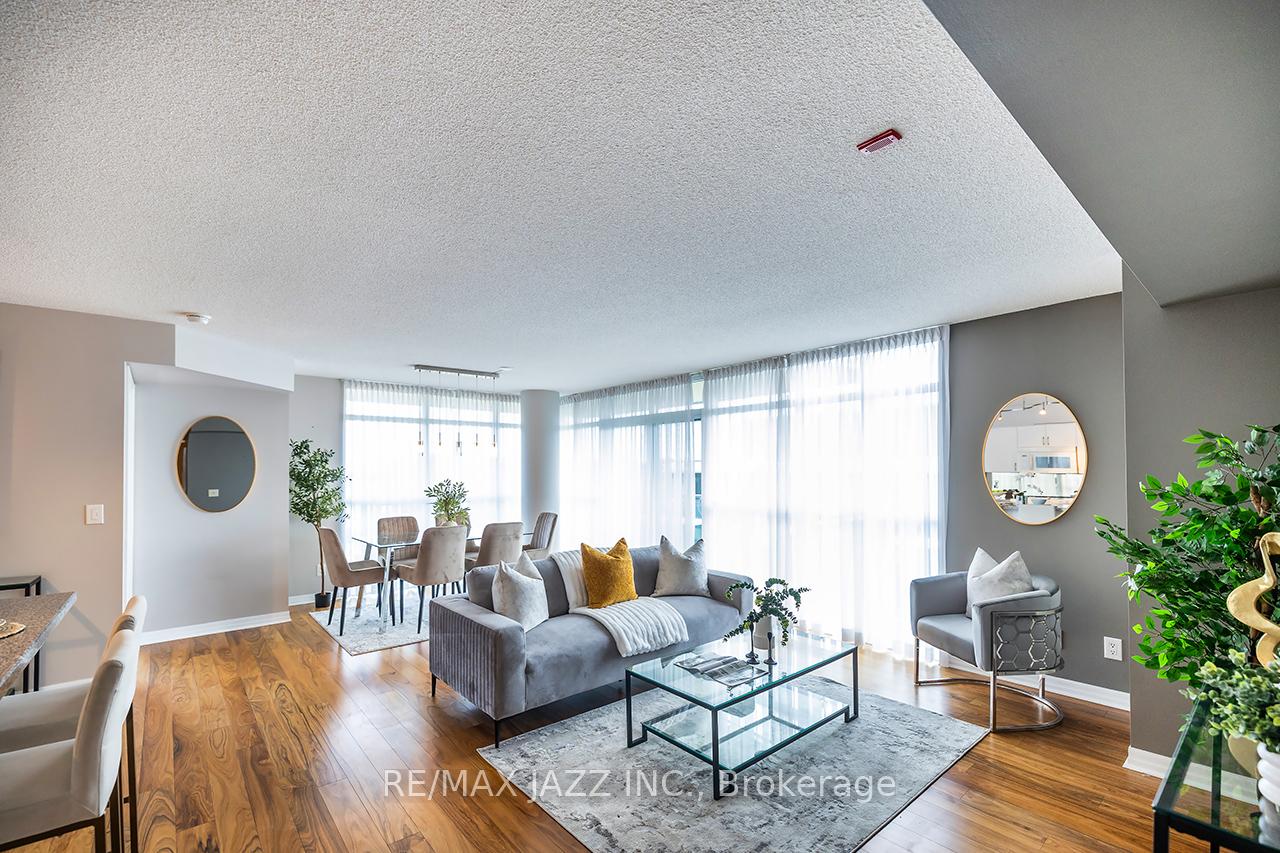 1600-charles-street-whitby-ontario-e12541858