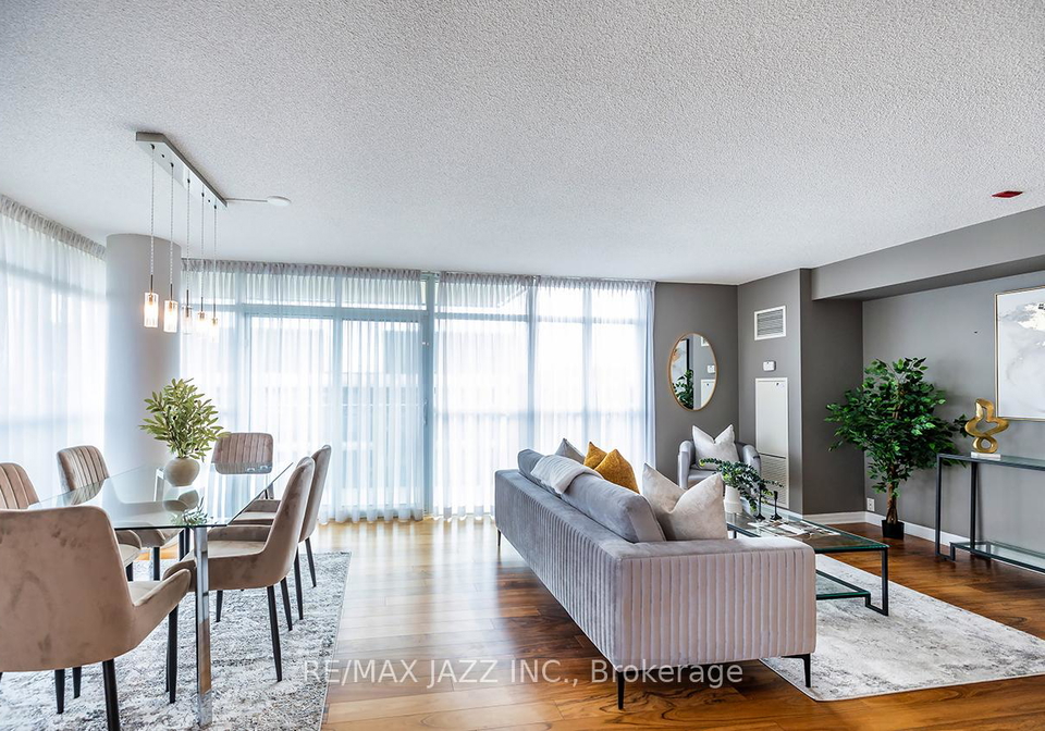 1600-charles-street-whitby-ontario-e12541858