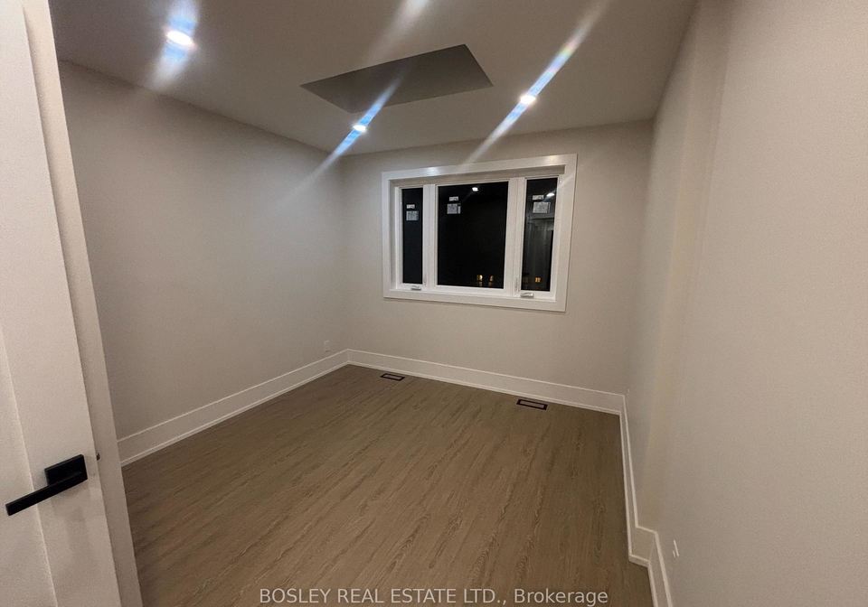 686-rhodes-avenue-toronto-ontario-e12541904