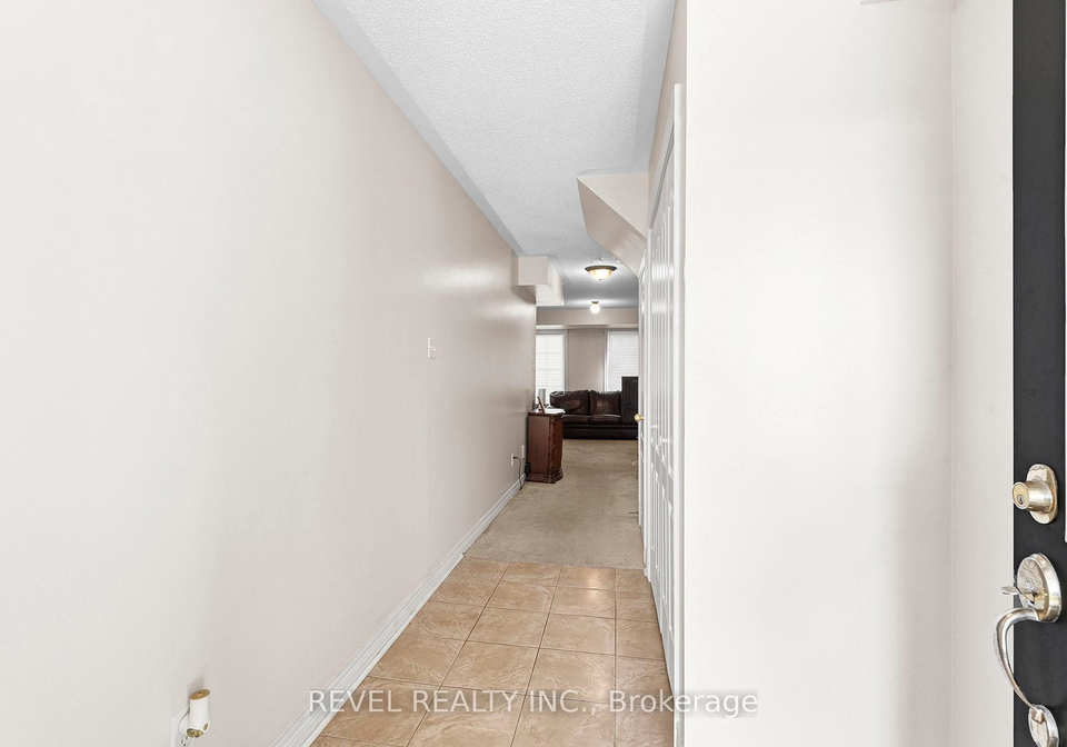 1516-shepway-mews-pickering-ontario-e12543020