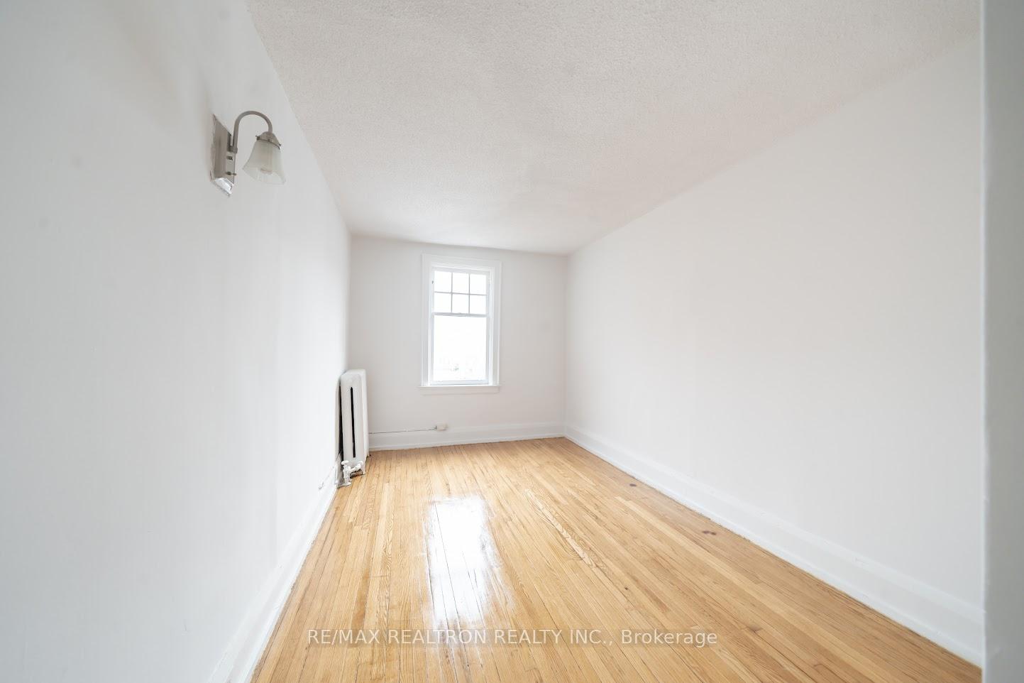 10-kingston-road-toronto-ontario-e12543324