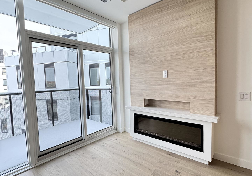 1050-eastern-avenue-toronto-ontario-e12543706
