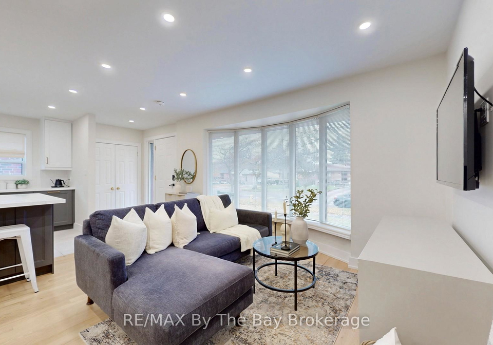 82-brimorton-drive-scarborough-ontario-e12543820