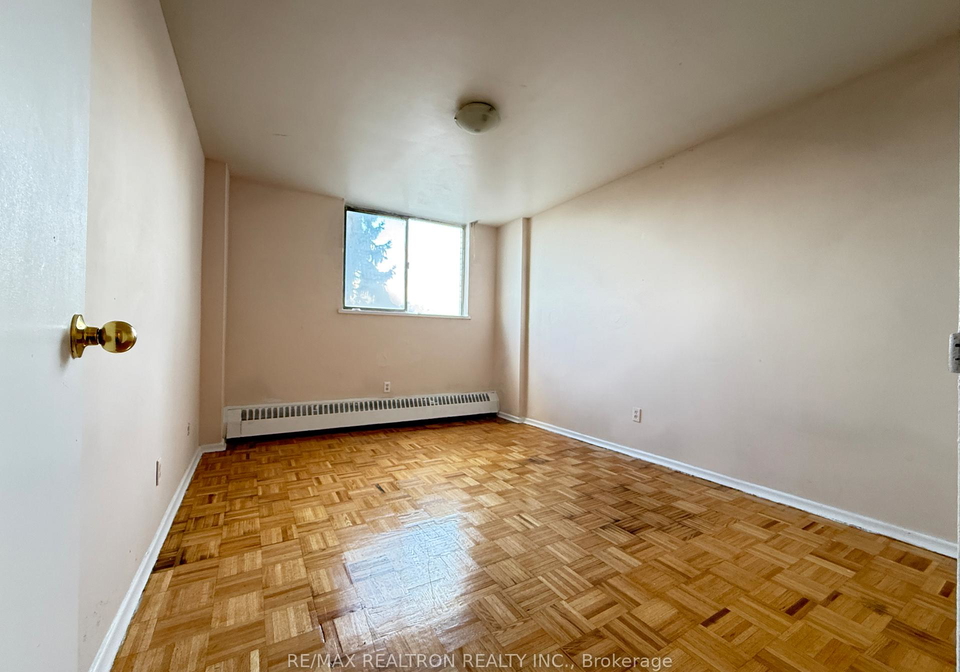 500-dawes-road-east-york-ontario-e12544942